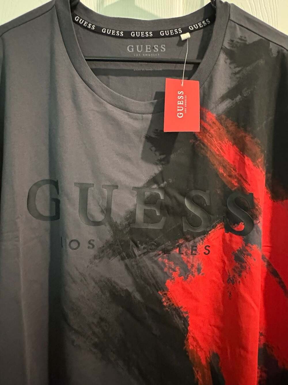 Guess Los Angeles BT PENN NT Logo Tee in Black with Red Paint Brush Graphic - Picture 2 of 6